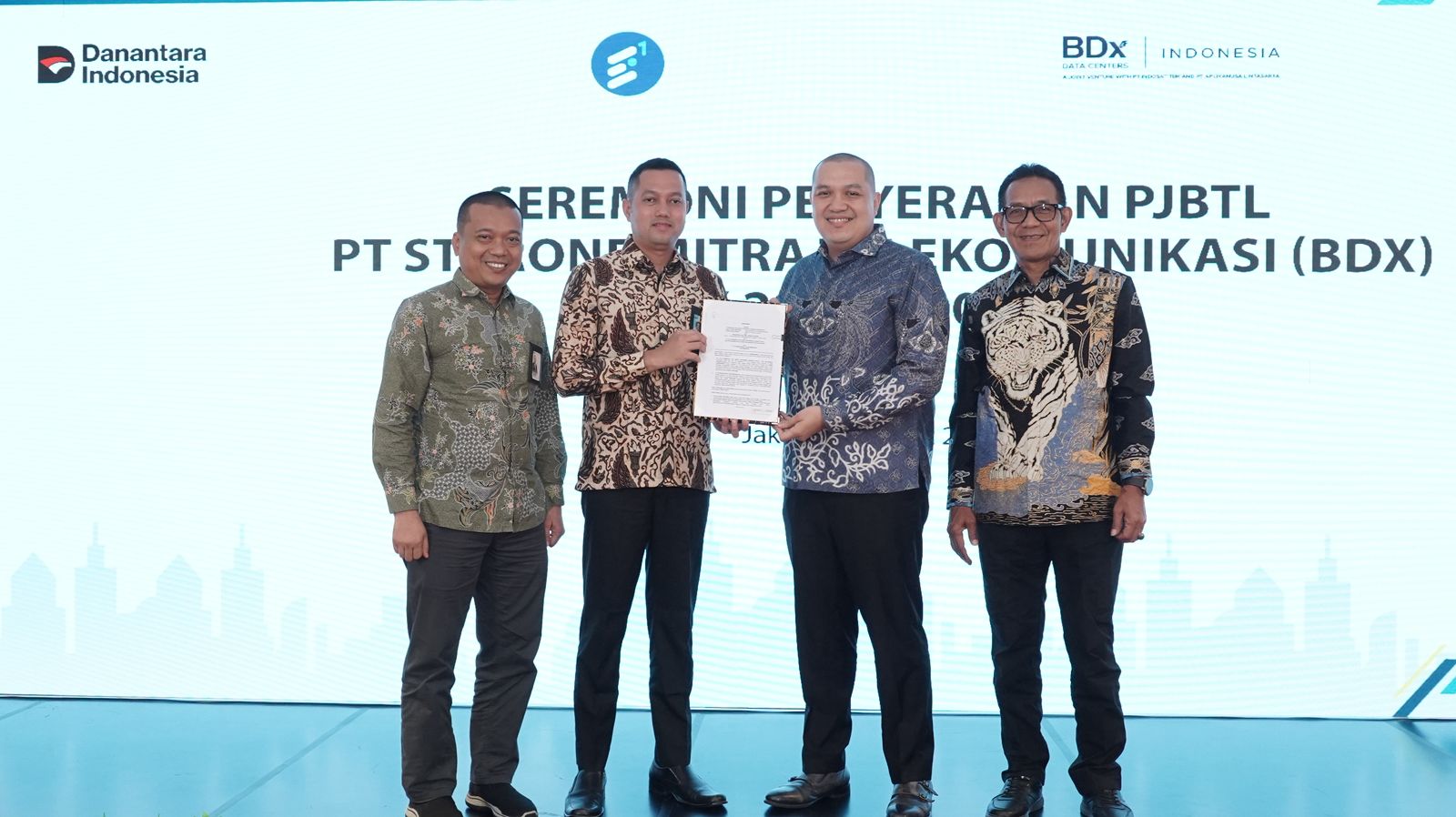 PLN Perkuat Ekosistem Digital, Tandatangani PJBTL Dua Data Center masing-masing Berkapasitas 2×29,9 MVA
