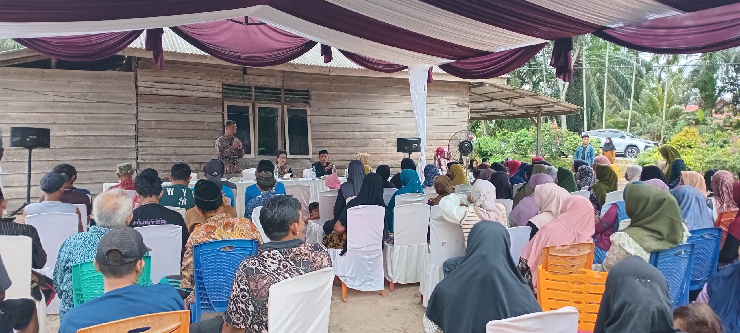 Anggota DPRD Riau Komisi II Soniwati Reses di Dusun Jatimulya Kampung Jatibaru Bungaraya