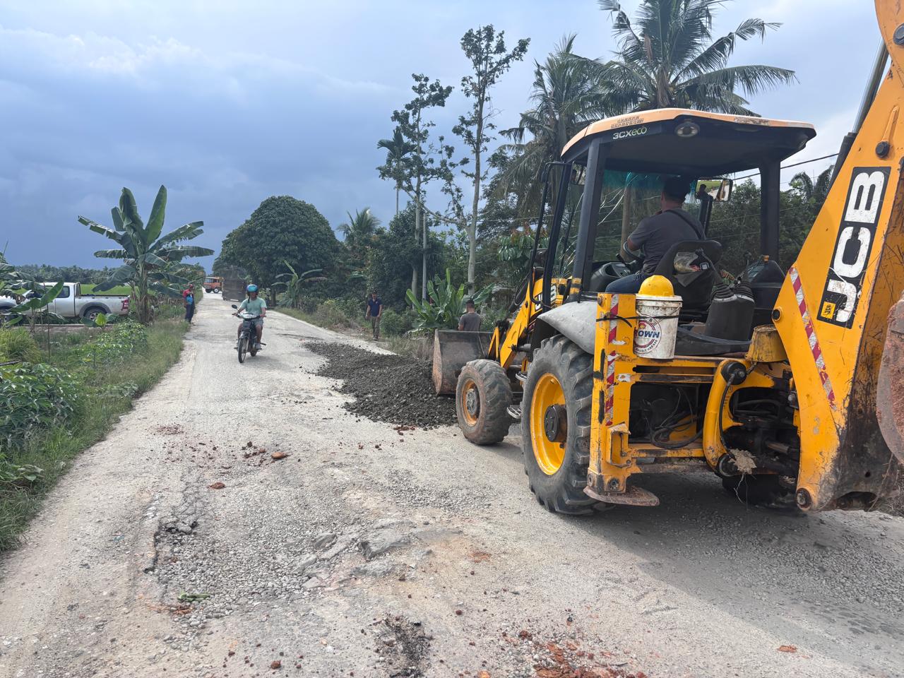 Progres 60 Persen, Kadis PU Siak: Perbaikan Jalan Terus Dikebut